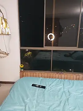 its lauu  online show from 02-27-26, 04:01