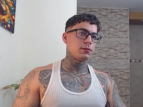 maxstrom111 online show from 02-13-26, 02:02