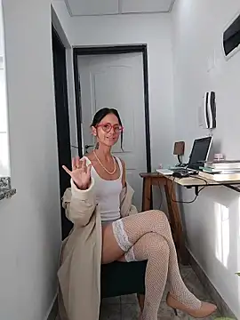SophiaRemington online show from 05-14-26, 12:56