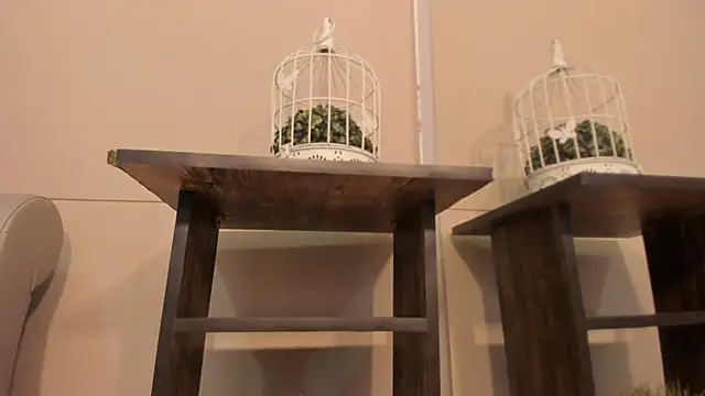 luna bradley  online show from 04-20-26, 12:19