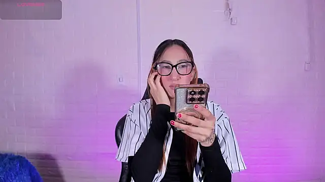 Sara Love 1 online show from 03-25-26, 03:34