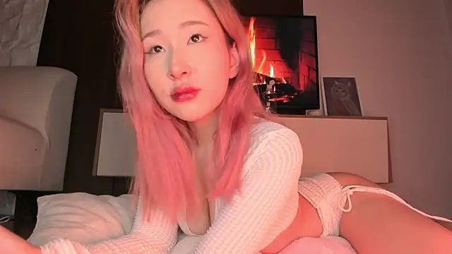 Snapshot of amy_akime chatting on 07-06-26, 03:47 amy akime online show from 07-06-26, 03:47