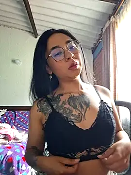 Zafira glow online show from 02-11-26, 08:25