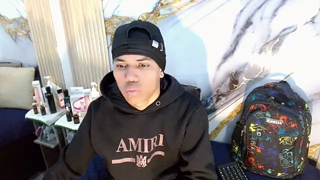 DaviidBuckx  online show from 06-11-26, 02:22