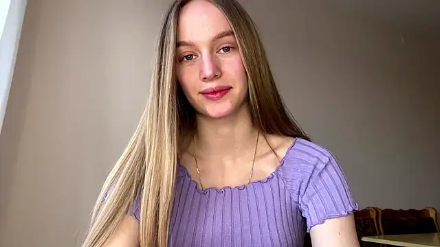 Snapshot of Viktoria_Vibes chatting on 03-10-26, 03:06 Viktoria Vibes online show from 03-10-26, 03:06