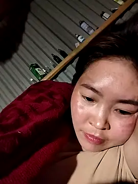 Yiyoongg online show from 02-19-26, 02:35