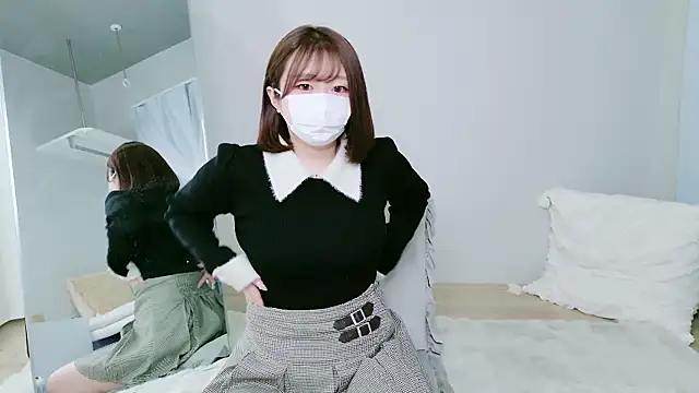 Snapshot of Saki_chanF chatting on 02-17-26, 09:50 Saki chanF online show from 02-17-26, 09:50