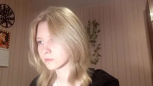 RunawayBr1de online show from 03-12-26, 03:51