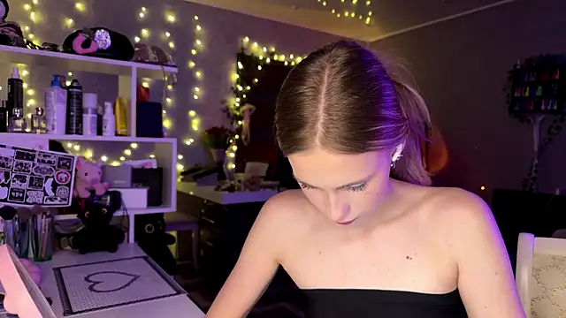 amily sunray online show from 03-23-26, 03:05