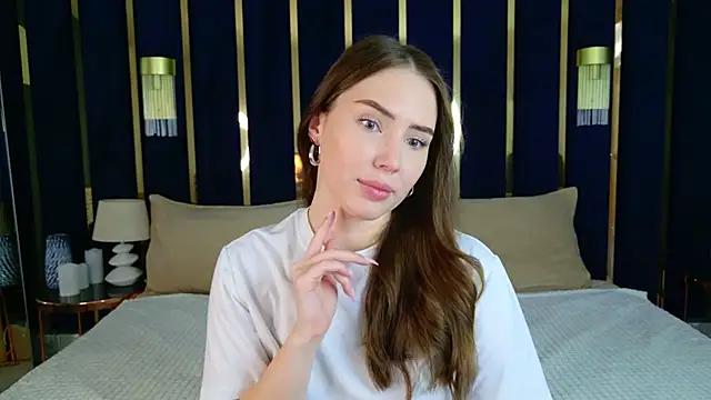 Arielle Vade online show from 04-14-26, 05:24