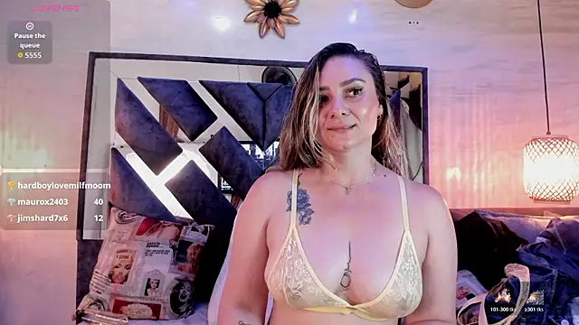 annie vega17  online show from 06-06-26, 12:05