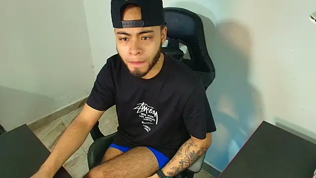 Xanderstone00 online show from 02-24-26, 05:00