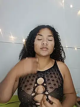 BrianaSweetxxx online show from 06-30-26, 02:45