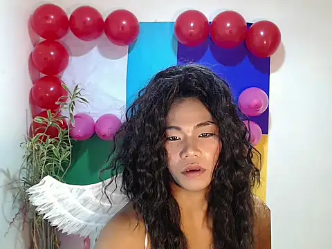 shopiaxox1 online show from 02-10-26, 03:10