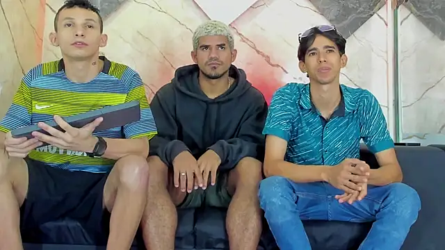 Isaak 26 online show from 03-07-26, 12:02