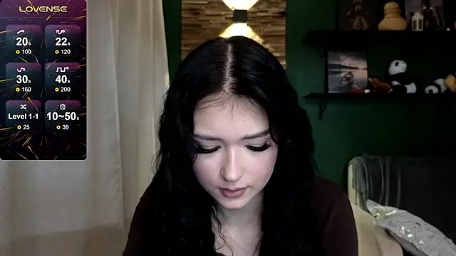 Whitney11 1131 online show from 03-04-26, 01:28