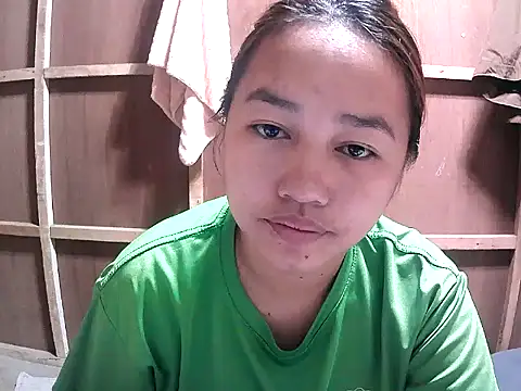 Cloudette 17 online show from 02-16-26, 05:25