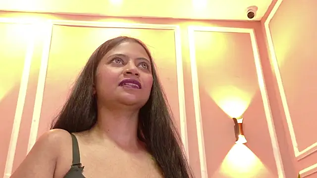 SuzyFox  online show from 03-04-26, 08:48