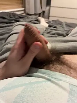 bearguy97 online show from 03-12-26, 09:54