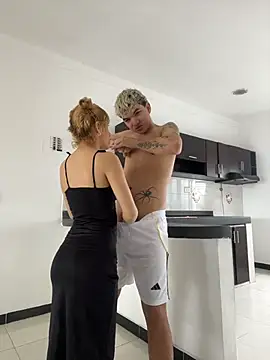 VelvetPassion online show from 04-24-26, 08:00