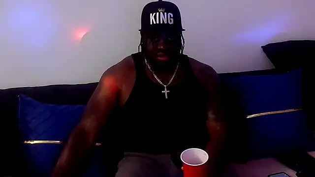 darkstallion7 online show from 04-25-26, 05:32