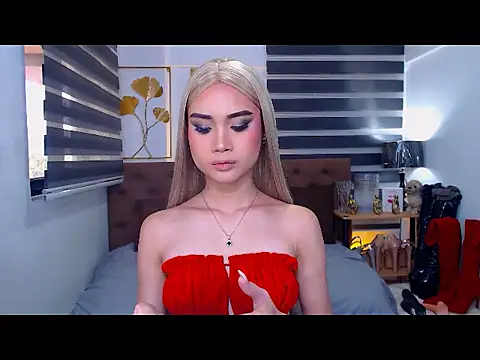 JuicyCockThea online show from 04-11-26, 12:26