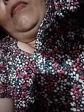 Snapshot of Simran_008 chatting on 06-05-26, 11:54 Simran 008 online show from 06-05-26, 11:54