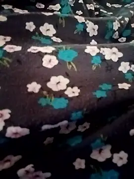 Snapshot of Simran_008 chatting on 06-15-26, 10:39 Simran 008 online show from 06-15-26, 10:39