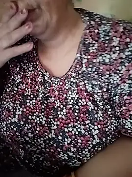 Snapshot of Simran_008 chatting on 07-08-26, 02:16 Simran 008 online show from 07-08-26, 02:16