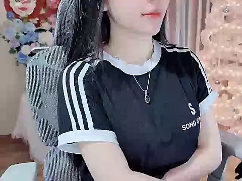 Agnelyn    online show from 06-22-26, 11:40