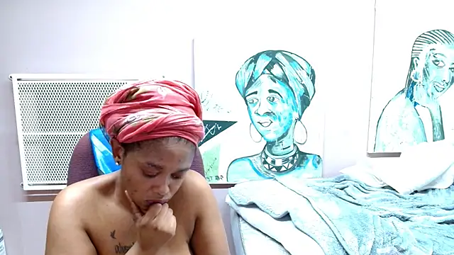 TyraHotxxx online show from 03-31-26, 05:52