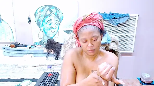 TyraHotxxx online show from 04-28-26, 04:39