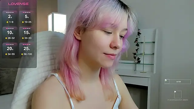 EmilyTrase online show from 06-12-26, 01:15