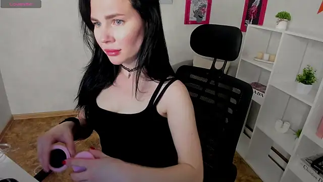 little  isabel online show from 06-03-26, 08:06