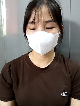 -Dumi- online show from 04-21-26, 02:37