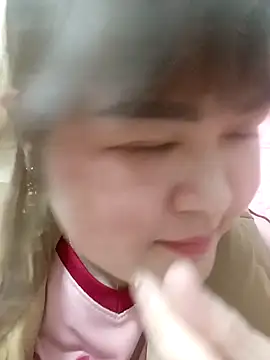 Kee-kimlee online show from 02-12-26, 04:29