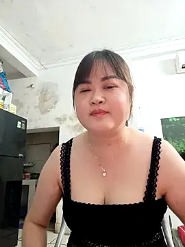 Kee-kimlee online show from 04-13-26, 05:29