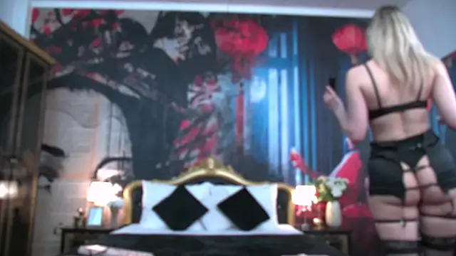 SelenaRuss online show from 04-26-26, 02:04