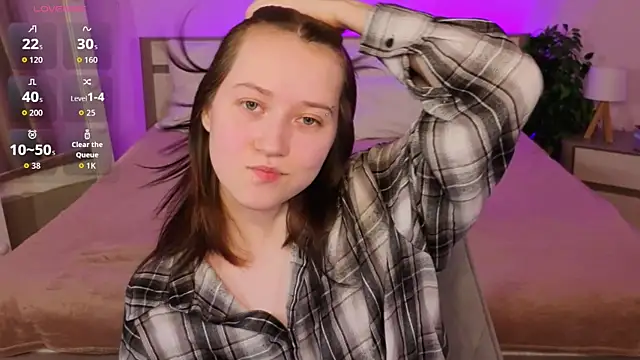 Snapshot of MmollyMay chatting on 02-24-26, 10:13 MmollyMay online show from 02-24-26, 10:13