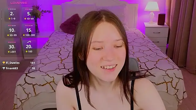 Snapshot of MmollyMay chatting on 03-07-26, 10:34 MmollyMay online show from 03-07-26, 10:34