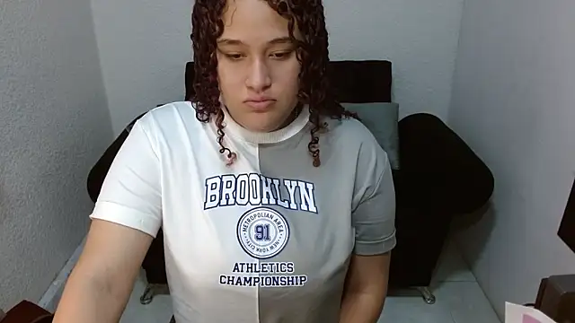 leilanewgirl online show from 03-13-26, 12:23