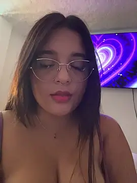 victtoria18 online show from 03-25-26, 08:26