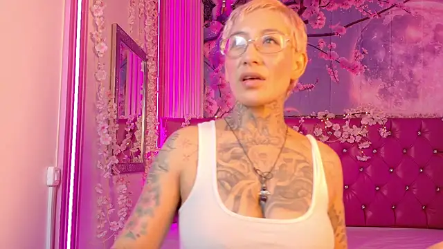 Everlyn sexx online show from 02-28-26, 06:09