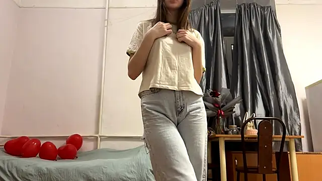 VickieKush online show from 02-19-26, 04:03