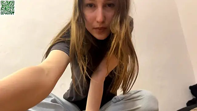 VickieKush online show from 04-04-26, 04:22