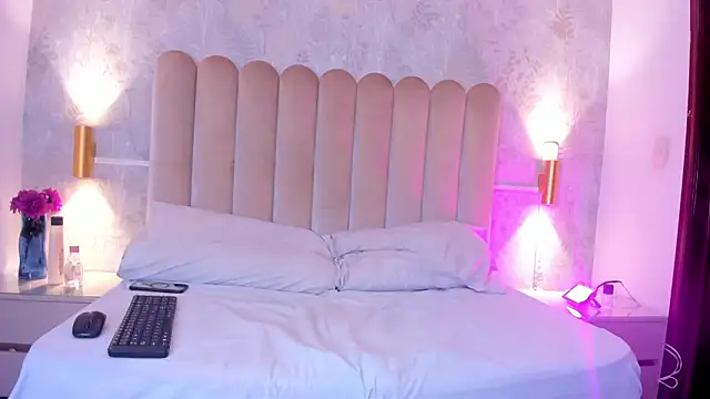 SamanthaGrace1 online show from 02-19-26, 05:25