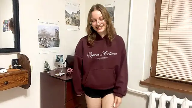 Snapshot of MillySwolley chatting on 02-13-26, 03:41 MillySwolley online show from 02-13-26, 03:41