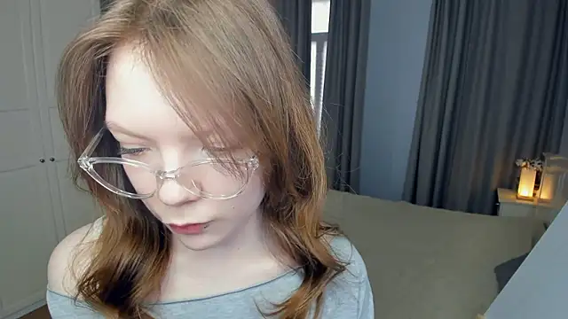 LavenderMitten online show from 03-08-26, 05:33