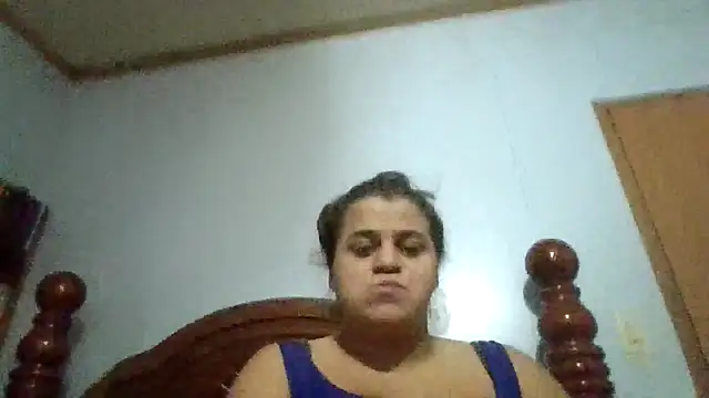 Snapshot of Celeste6969 chatting on 02-26-26, 02:05 Celeste6969 online show from 02-26-26, 02:05