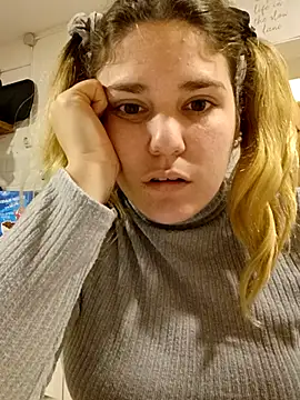 Dulcexpecado online show from 03-02-26, 10:49